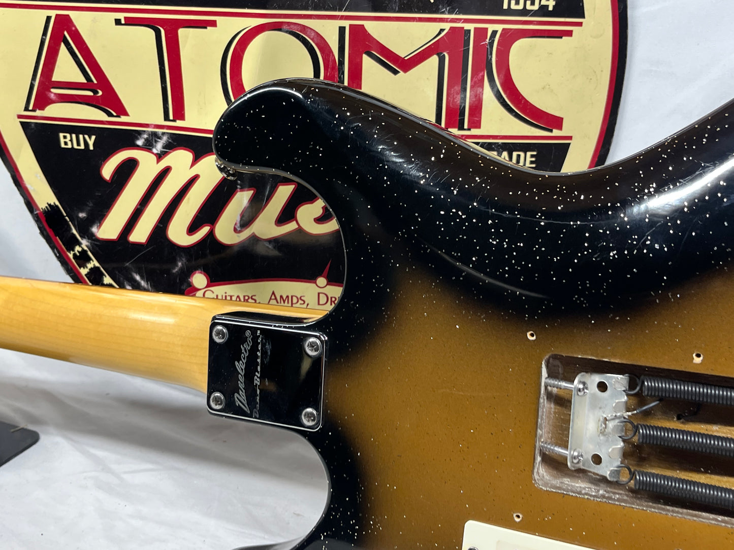 Danelectro Danoblaster Innuendo with Built-In Effects Doublecut Electric Guitar