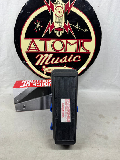 Dunlop GCB95F GCB-95F Cry Baby crybaby Classic Wah Pedal with Fasel Inductor + Box