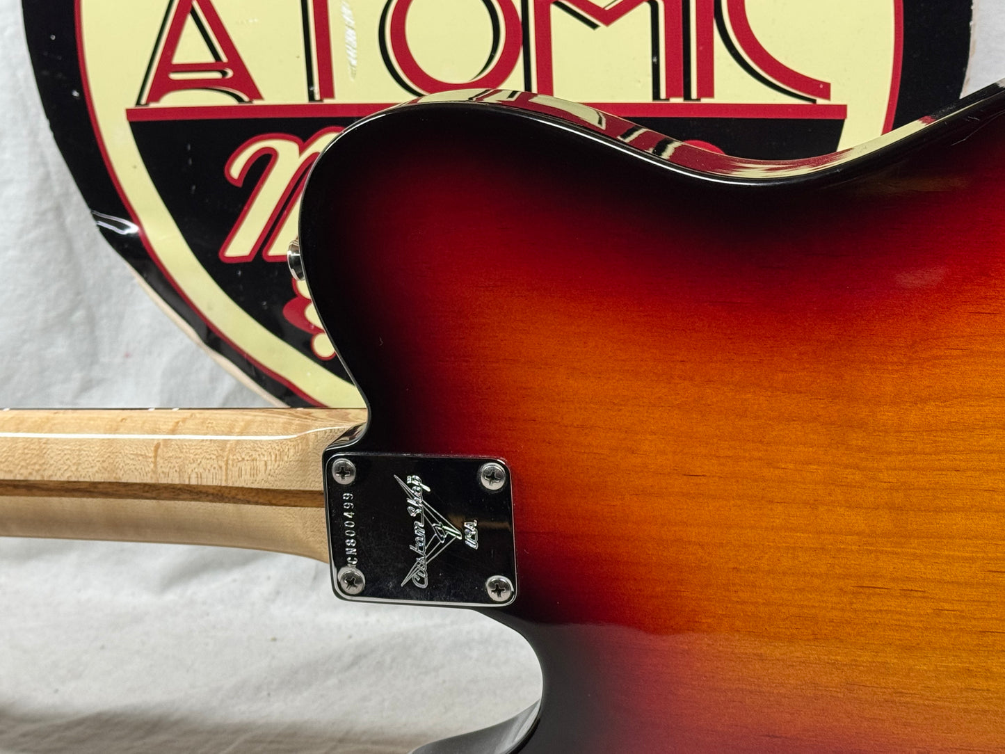 Fender Custom Shop American Classic Telecaster Guitar with Case - 3-Color Sunburst / Rosewood fingerboard
