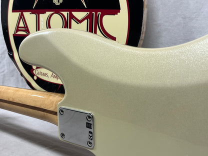 Fender Blacktop 4-String Electric Precision Bass MIM - Made in Mexico - White Chrome Pearl