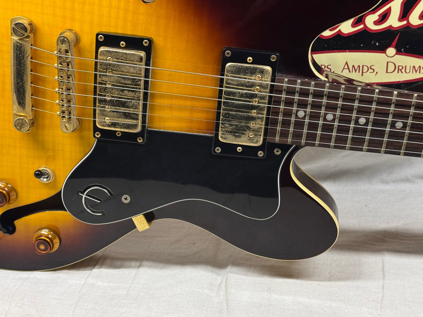 Epiphone Factory 2nd Limited Edition Dot Deluxe Semi-Hollowbody Guitar with Case
