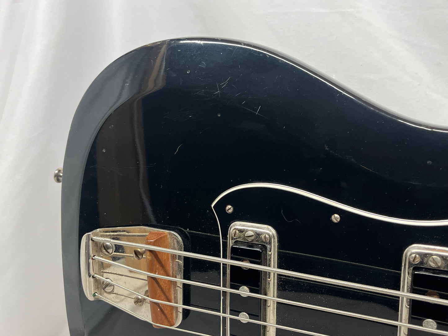 Hagstrom H-II-B Doublecut 4-String Electric Bass 1967 with Hard Case