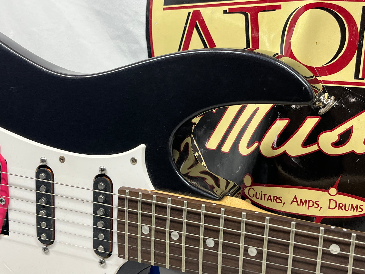 Ibanez Gio GRX40 Doublecut Electric Guitar - Replaced Bridge Pickup