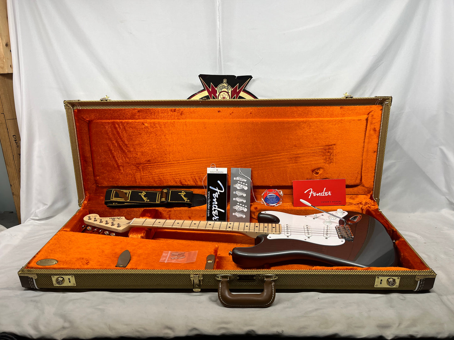 Fender Eric Clapton Signature Stratocaster Strat with Case - Pewter
