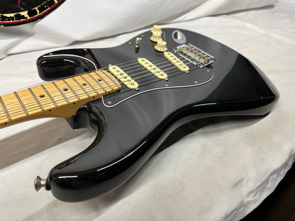 Fender Special Edition Player Stratocaster strat Electric Guitar MIM - Made in Mexico - Black