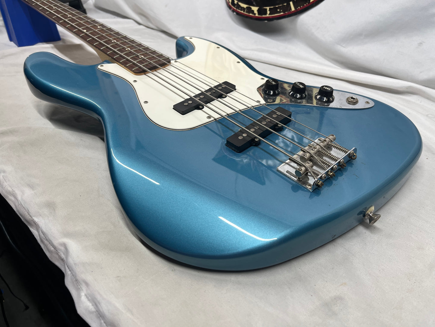 Fender 4-String Electric Jazz Bass MIM - Made in Mexico