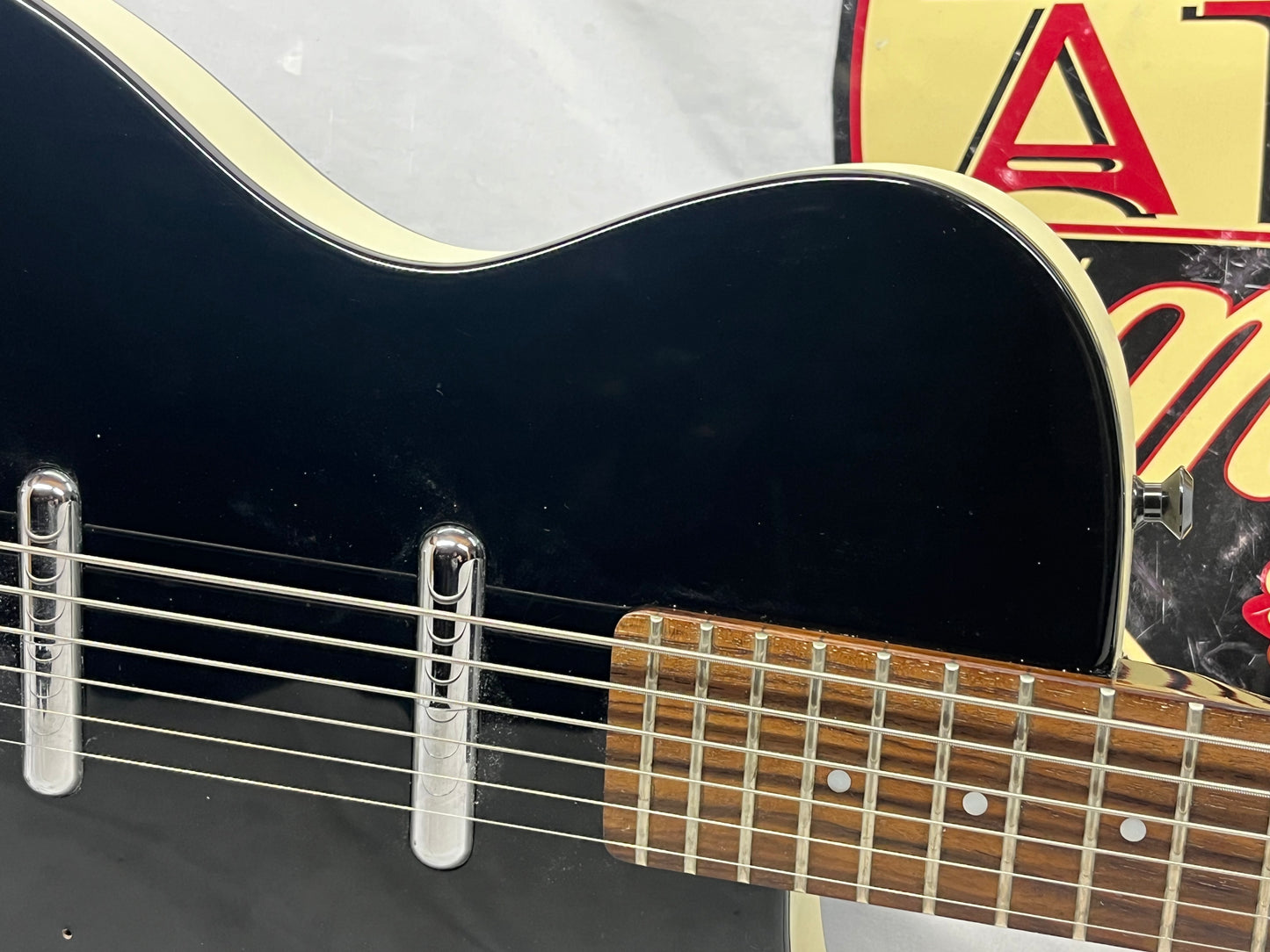 Danelectro '56 Baritone Reissue Baritone Guitar