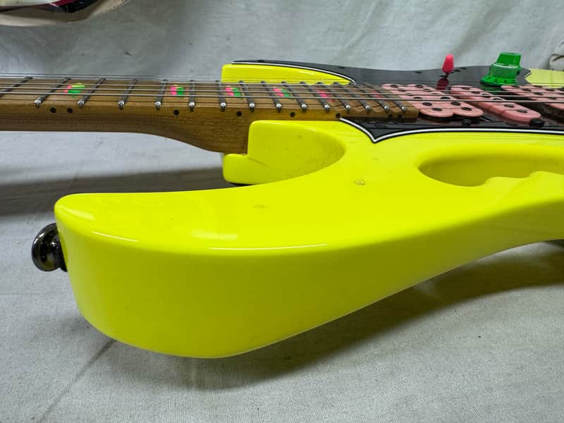 Ibanez JEM777 DY jem 777 Guitar with Case - MIJ Made In Japan - Image 19