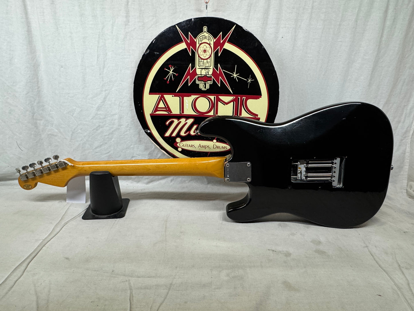 Fender USA Vintage Series '62 1962 Stratocaster Guitar with Case pot codes date to 1988 - Black / Rosewood fingerboard