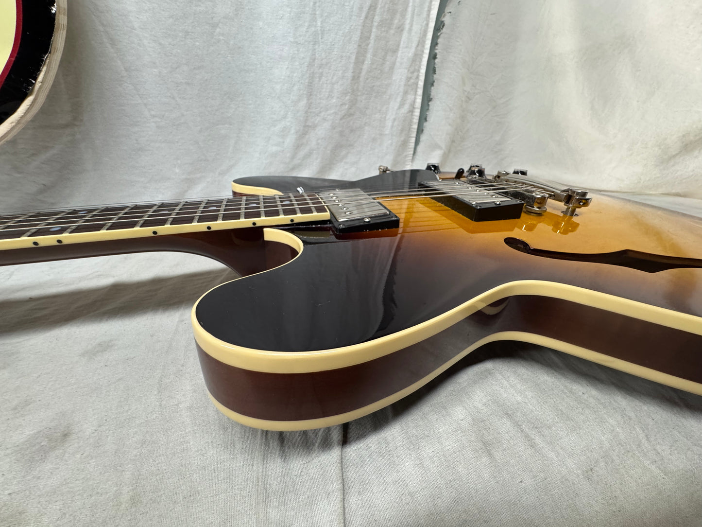 Heritage H-535 h535 Semi-Hollowbody Guitar with Case 2021 - Original Sunburst