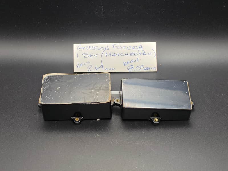 Gibson Futura Matched Set (Only 1 of the 2 work)