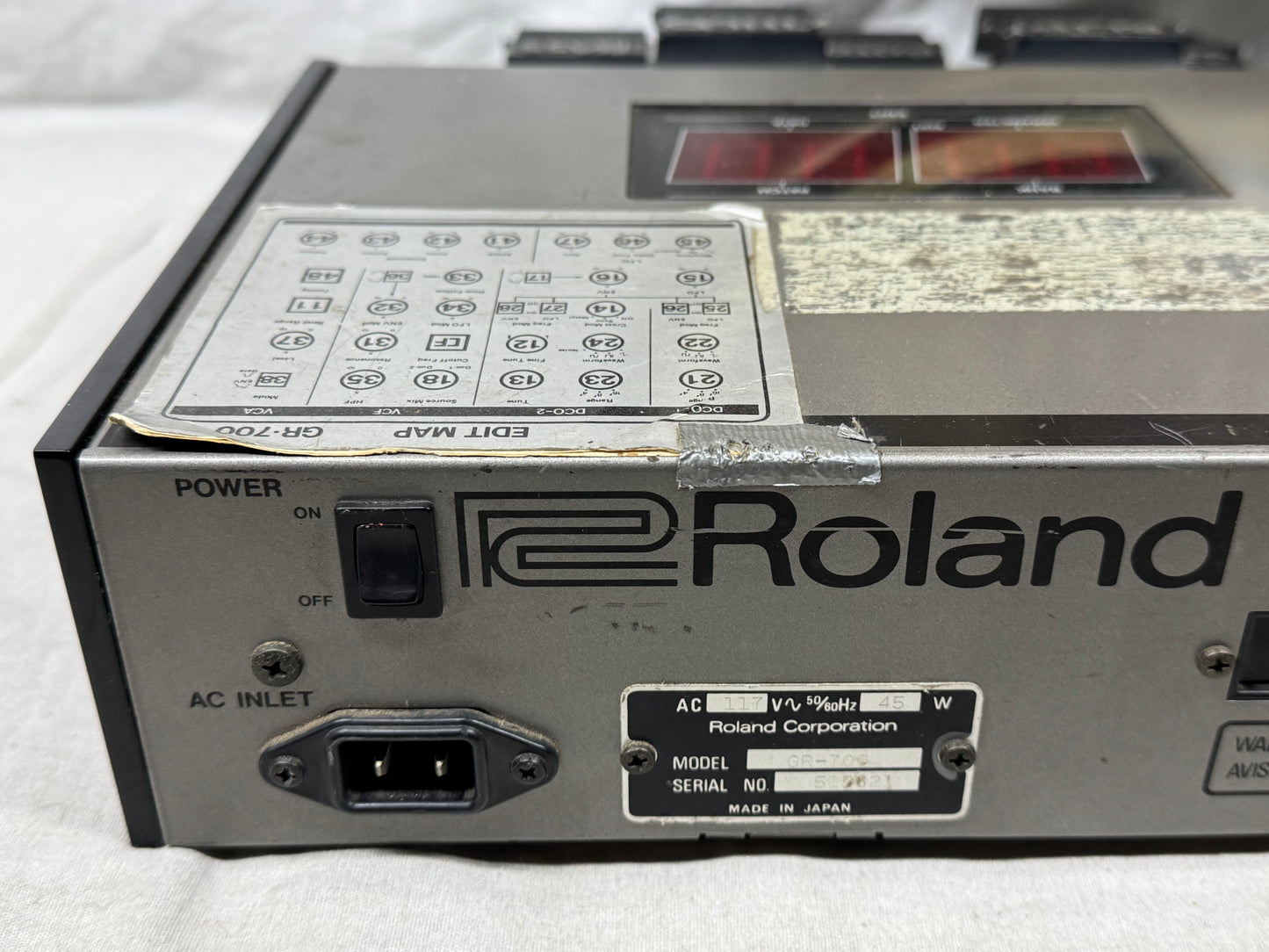 Roland GR-700 gr700 Guitar Synthesizer Module with Case 1985