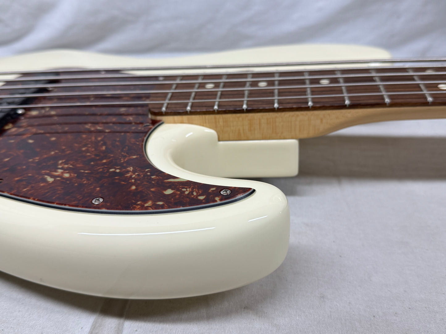 Fender American Professional Jazz Bass V 5-string J-Bass 2017