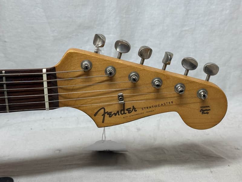 Fender Road Worn '60s Stratocaster Guitar - Image 7
