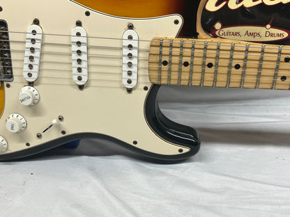 Fender Standard Stratocaster MIM - Made in Mexico Electric Guitar