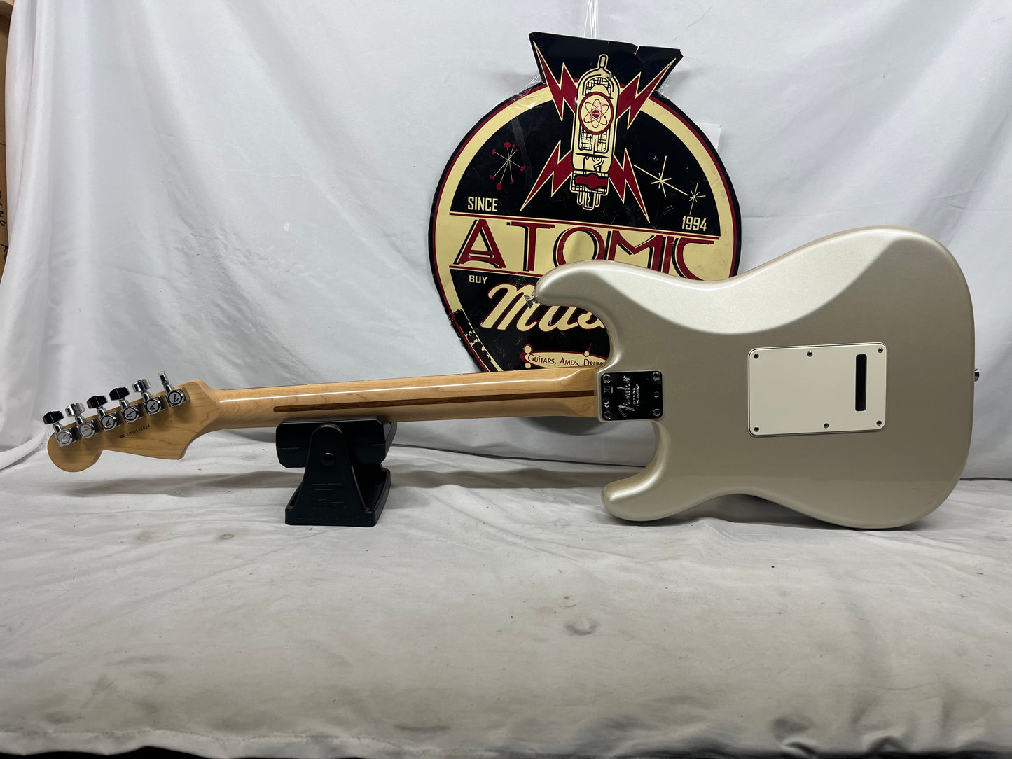 Fender American Standard Stratocaster Strat Electric Guitar - Blizzard Pearl