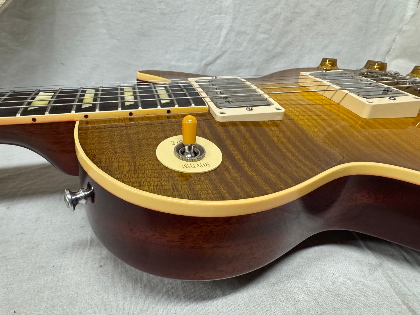 Gibson USA Custom Shop R8 '58 1958 Les Paul Standard Guitar with COA + Case 2019