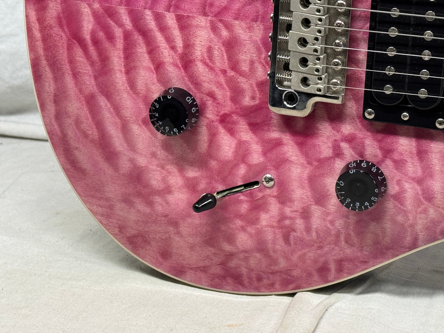 PRS Paul Reed Smith SE Custom 24 Guitar 2023 - Bonnie Pink