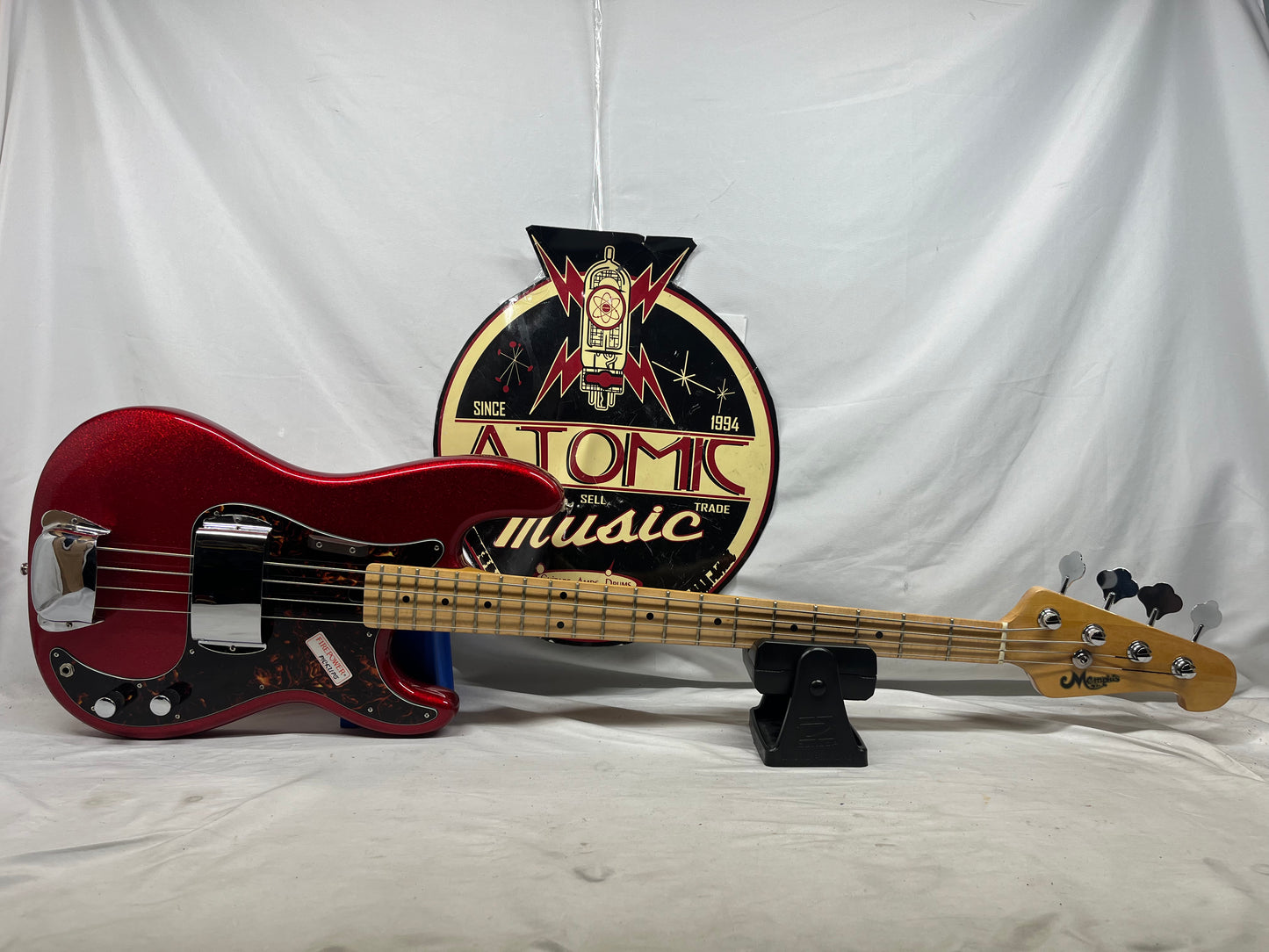 Memphis Doublecut 4-String P-Style Electric Bass