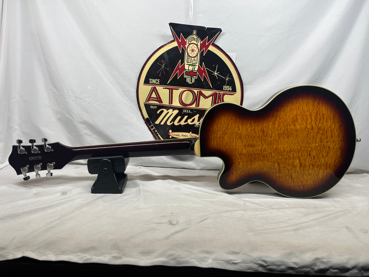 Gretsch G5655T Singlecut Semi-Hollow Body Electric Guitar