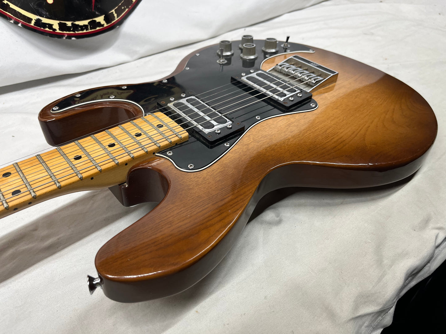 Peavey T-60 Natural Doublecut Electric Guitar