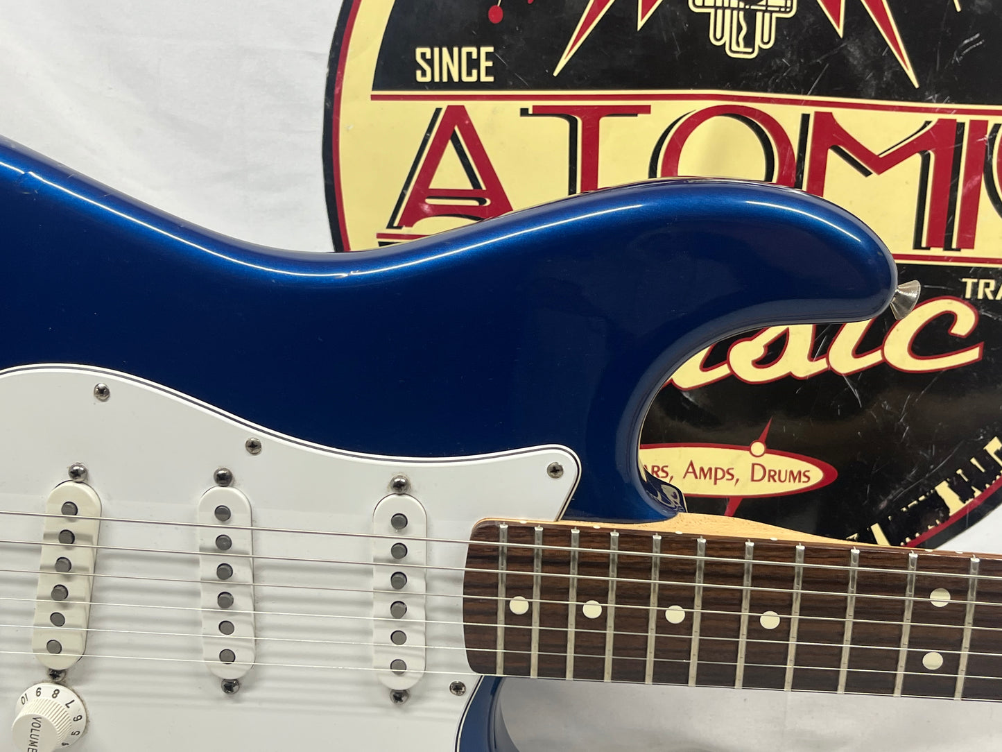 Fender Standard Stratocaster Strat Electric Guitar MIM - Made in Mexico - Electron Blue