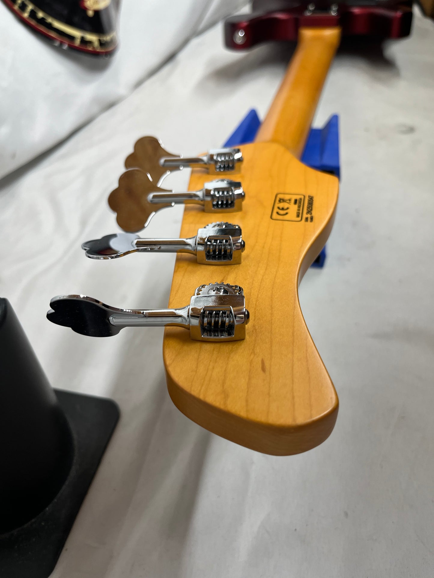 Sire Marcus Miller P6 4-String Electric Bass