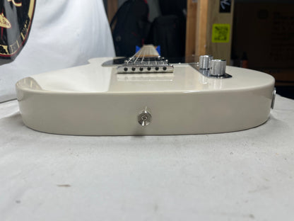 Fender Deluxe Nashville Telecaster Tele Electric Guitar - White Blonde
