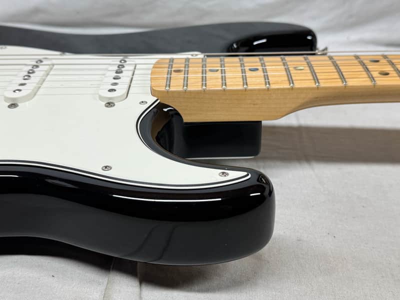 Fender USA Custom Shop Robin Trower Signature Stratocaster Guitar with COA + Case - Image 14
