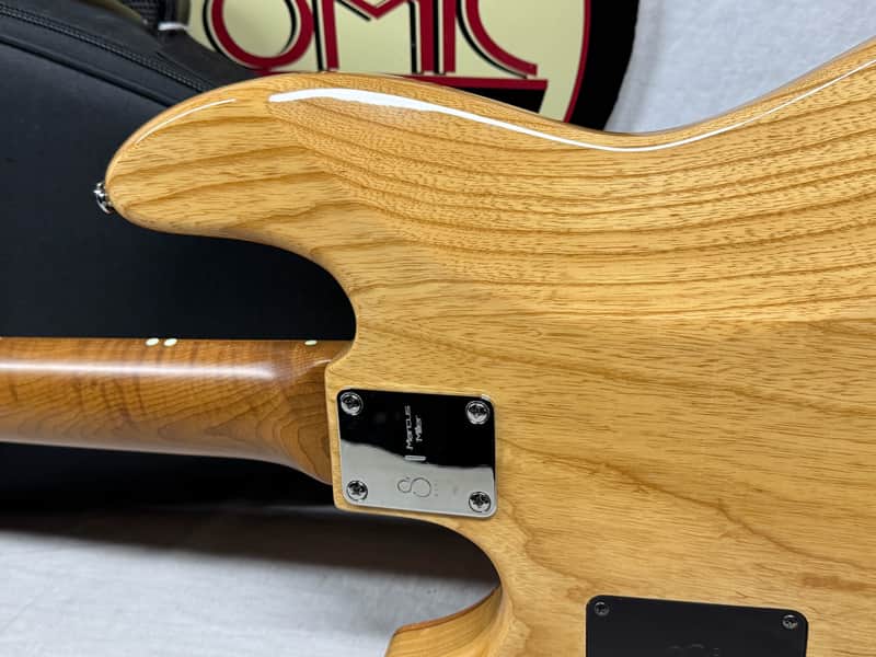 Sire Marcus Miller V10 J-style 4-string Bass - Image 13