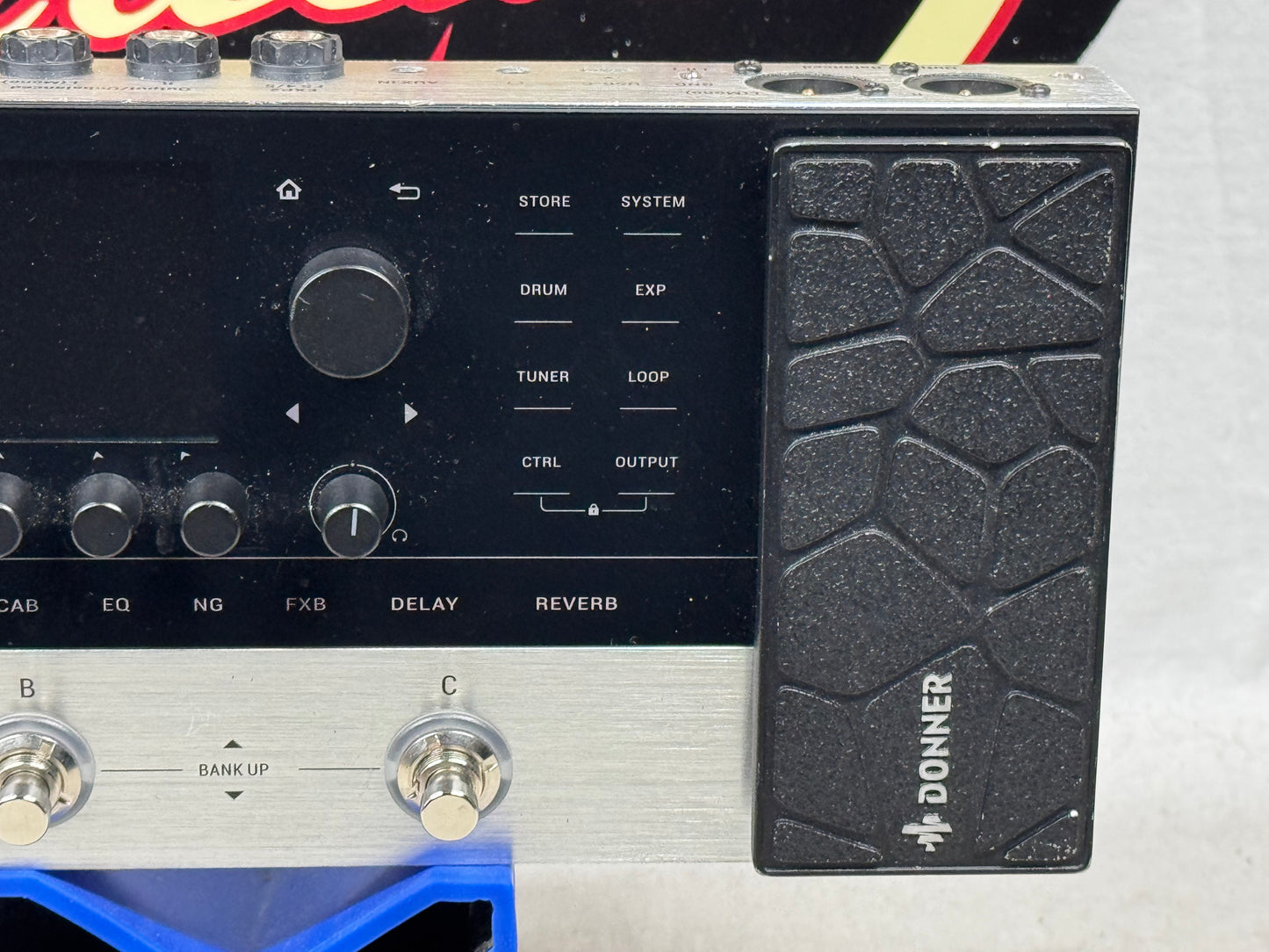 Donner Arena 2000 Amp Modeling Multi-Effects Processor Pedal