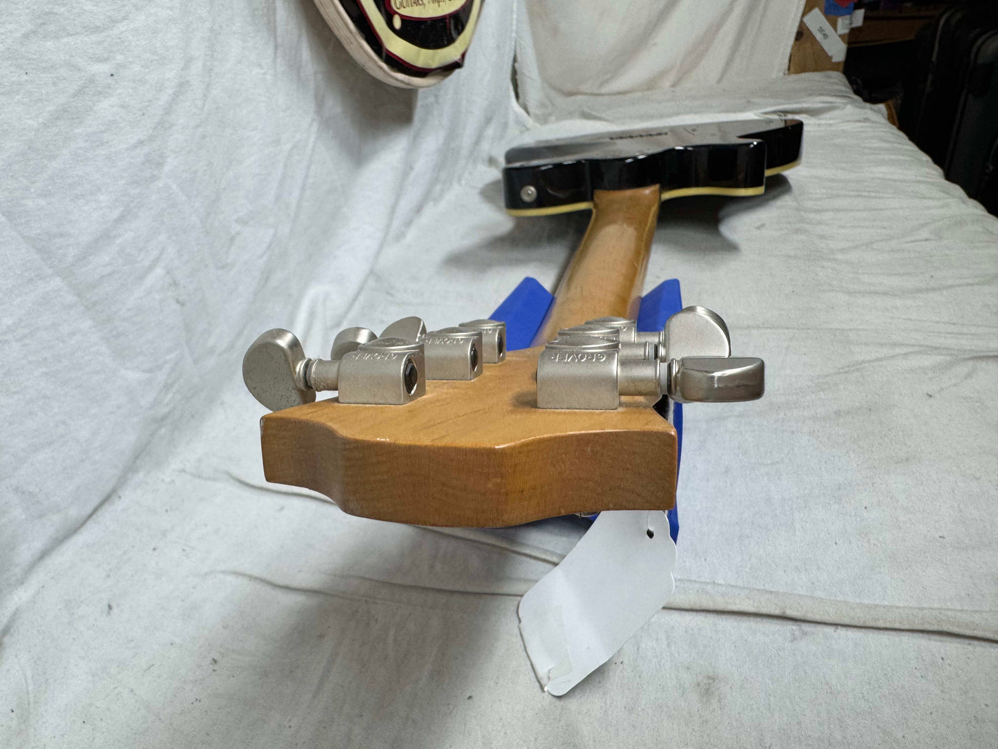 Hohner OSC Singlecut SSS Guitar