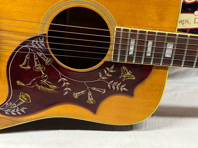 Gibson Hummingbird Dreadnought Acoustic Guitar with Case - needs work! - Image 6