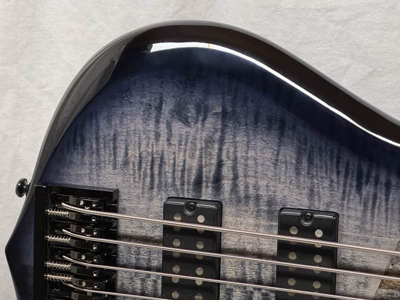 Sire Marcus Miller M7 6-string Bass - Image 4