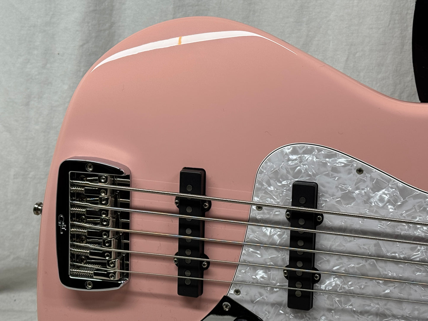 G&L JB-5 jb5 5-string Bass with Case 2021 - Shell Pink