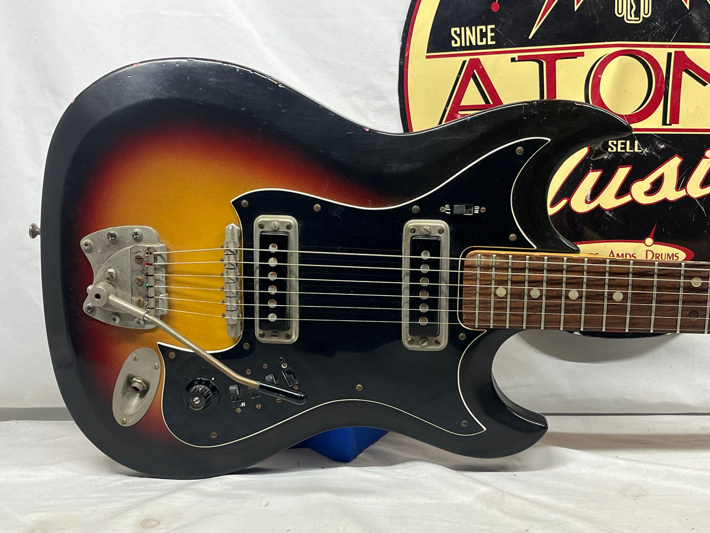 Hagstrom Model II Doublecut Electric Guitar