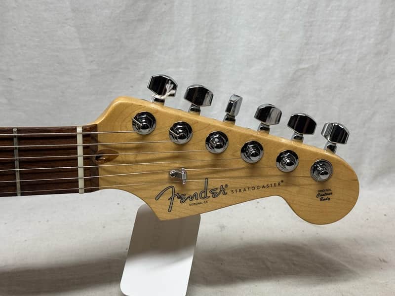 Partscaster 2017 Fender American Professional Stratocaster neck on unknown body - Image 6