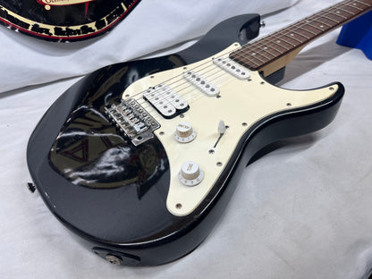 Yamaha EG 112C Doublecut Electric Guitar
