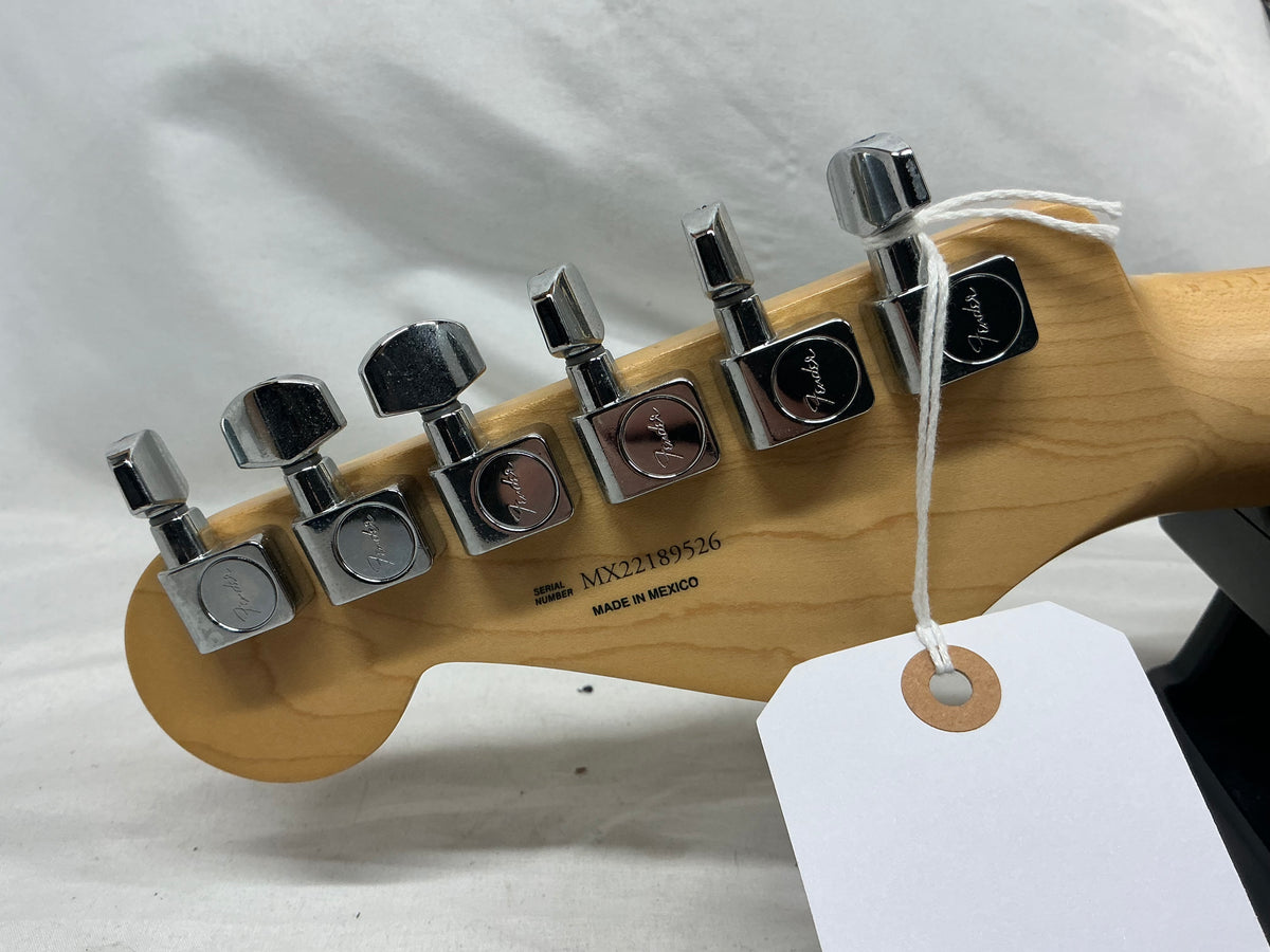 Fender Player Stratocaster 2022 - Butter Cream - Maple Fingerboard