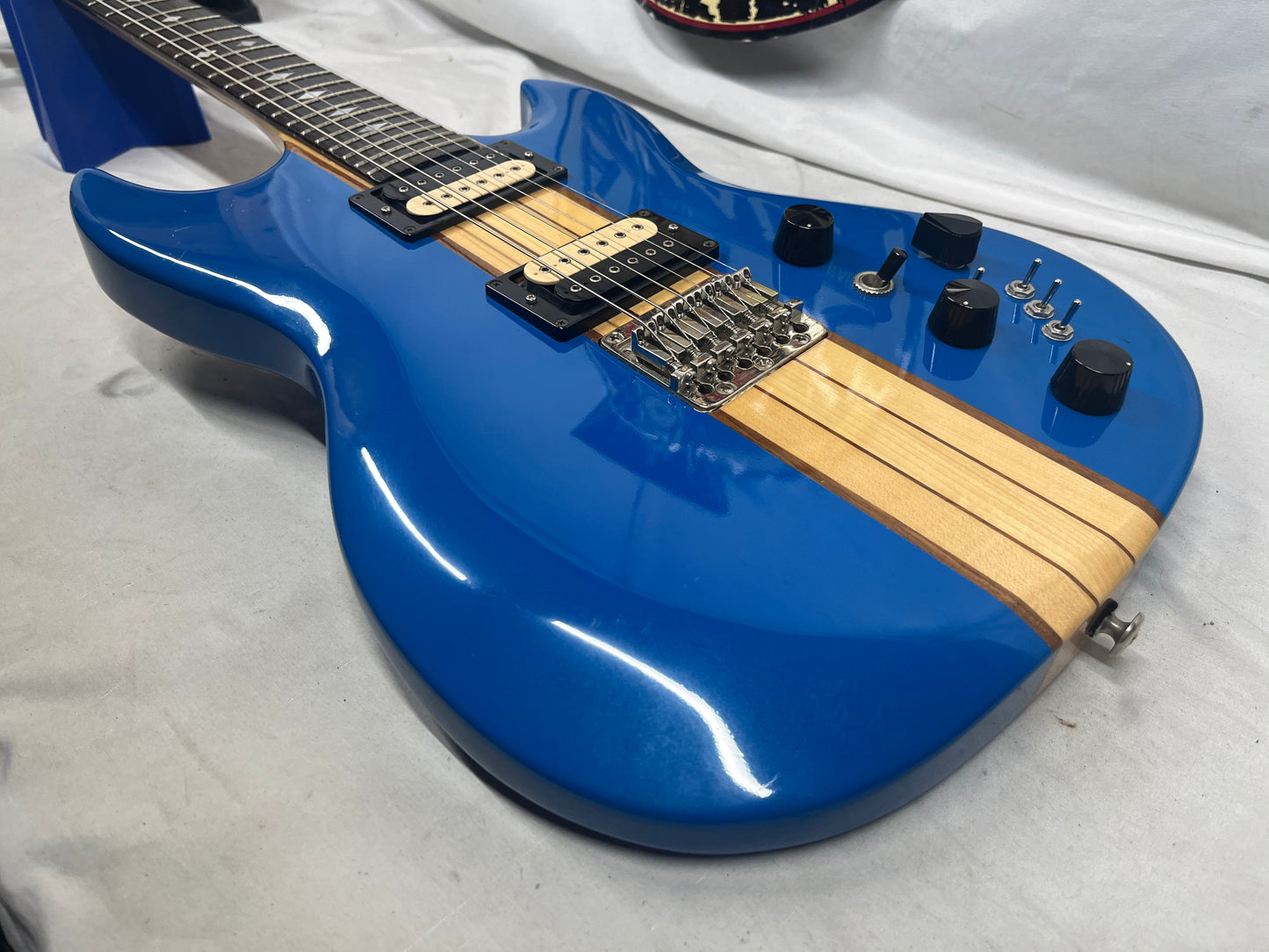 Aria Pro II Thor Sound Series TS-600 Doublecut Electric Guitar