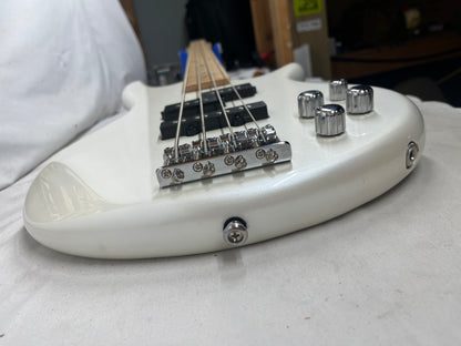 Ibanez Soundgear Gio GSR200M 4-String Electric Bass