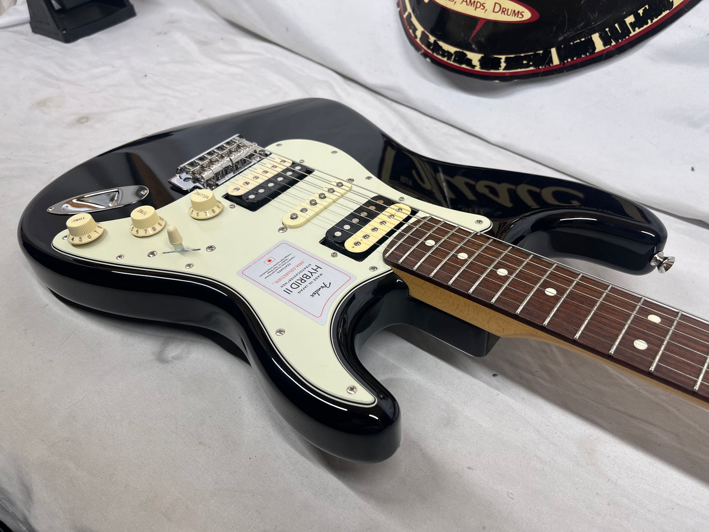 Fender 2024 Collection, Made in Japan Hybrid II Stratocaster Strat HSH - Black