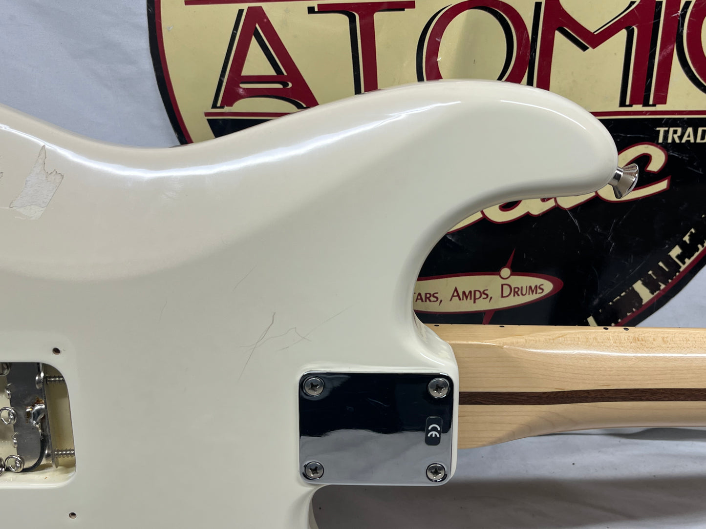 Fender Standard Stratocaster Strat Left Handed Lefty Electric Guitar - Arctic White