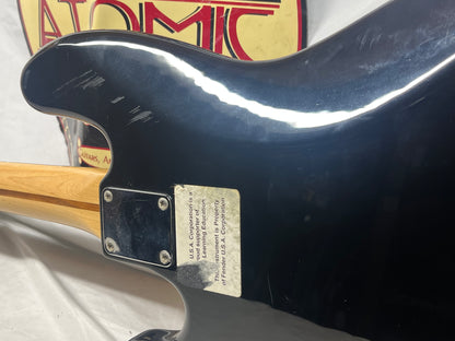 Fender 4-String Electric Jazz Bass MIM - Made in Mexico