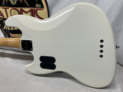 Sire Marcus Miller V7 4- String J-Style Electric Bass