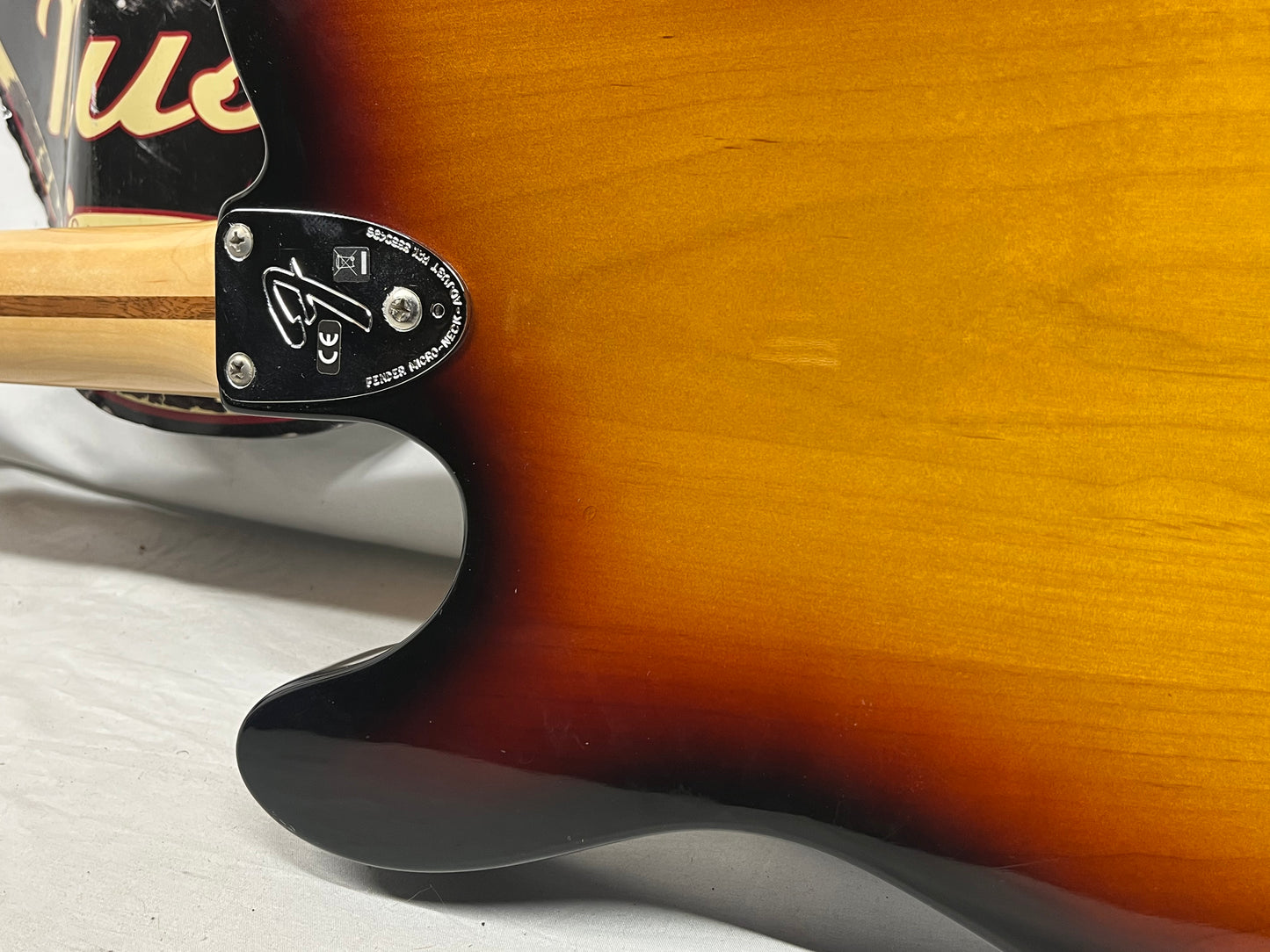 Fender Classic Series '72 Telecaster Tele Custom Electric Guitar 2010 - 3-Color Sunburst