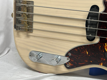 Squier Classic Vibes 4-String Electric Precision Bass '50s - White Blonde
