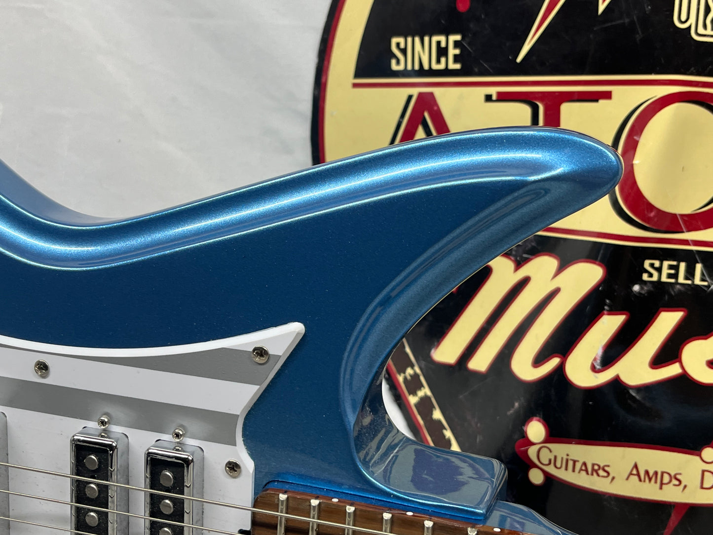 Eastwood Ichiban SharkFin K4L Doublecut Electric Guitar - Nut has been Raised!
