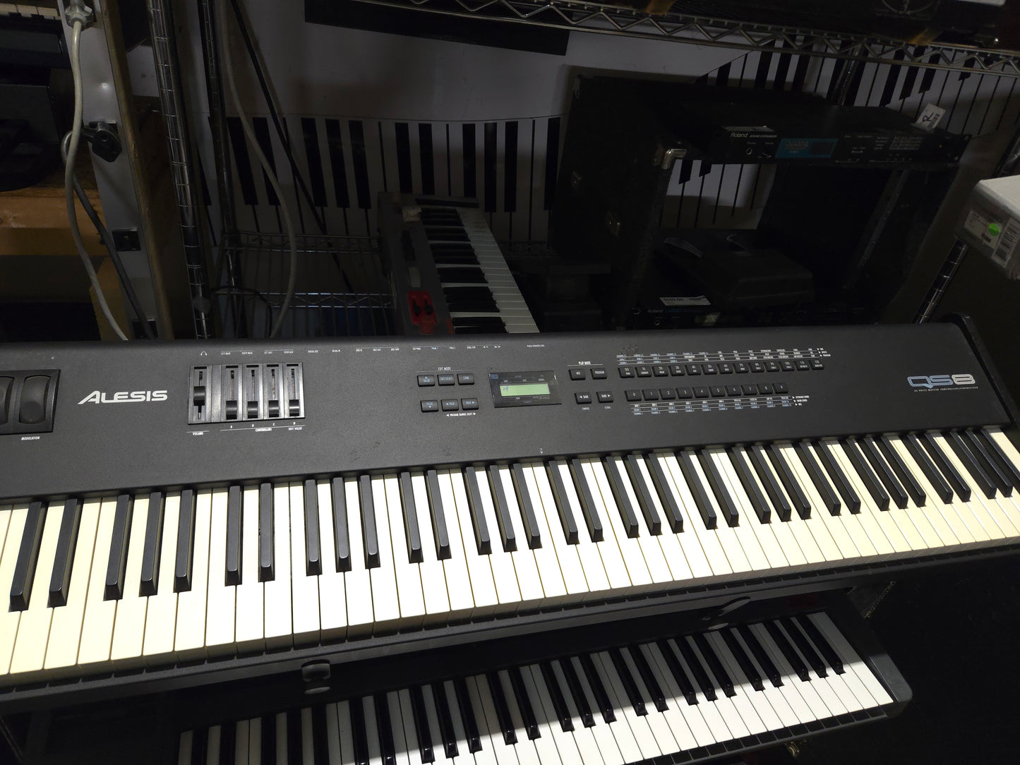 Alesis QS8 1996 - Local Pickup Only