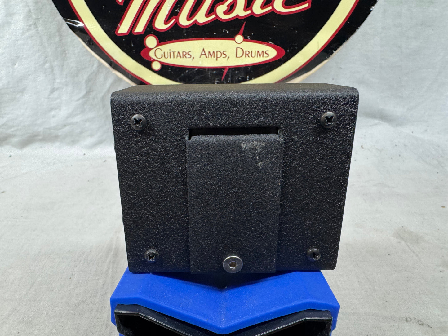 ProCo The Rat 2 Distortion Pedal - modified by Kinnatone - LM308 OpAmp Chip - missing rubber feet